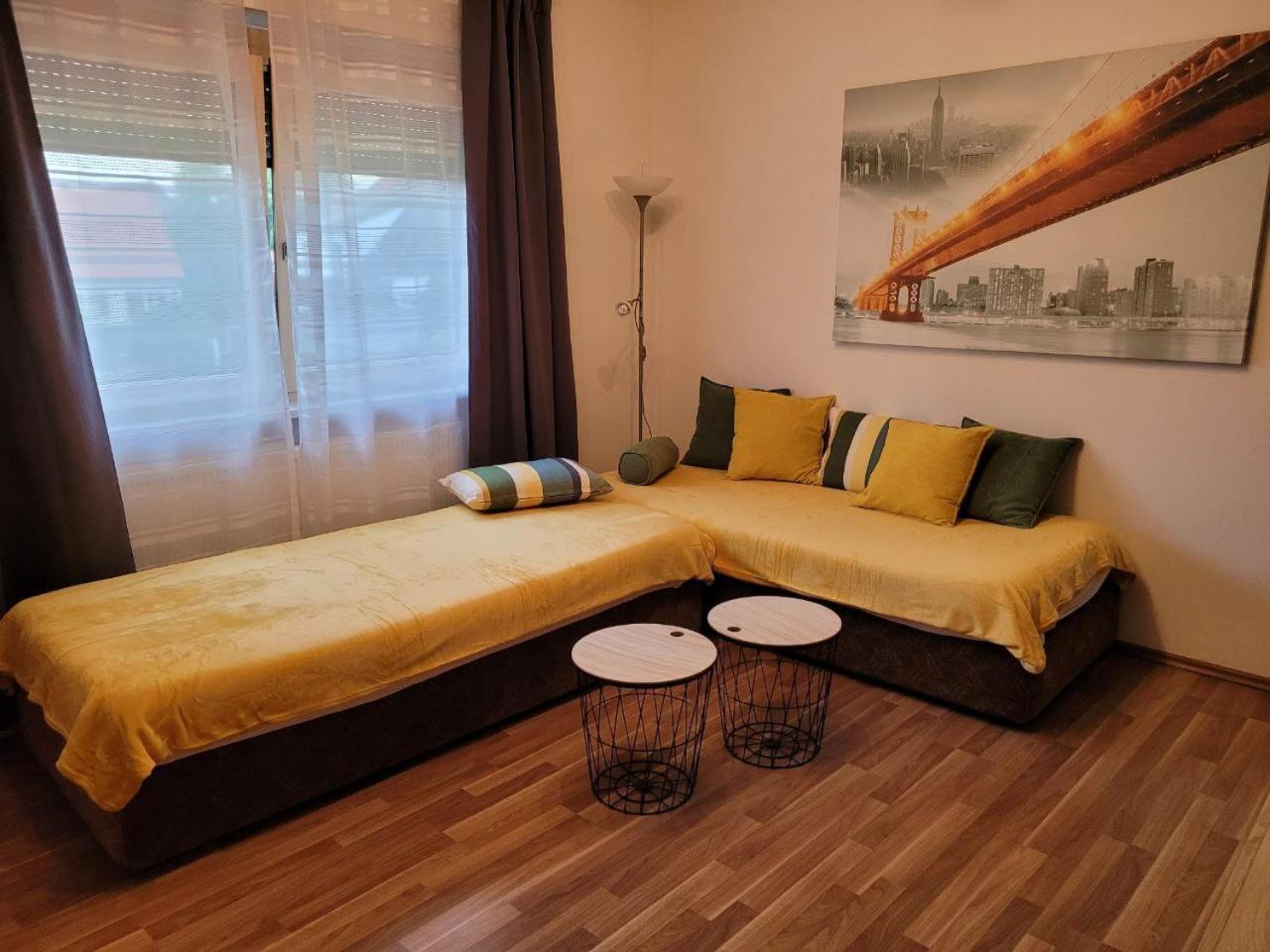 Zentral Gelegene, Sehr Ruhige Und Helle Wohnung Грац Экстерьер фото